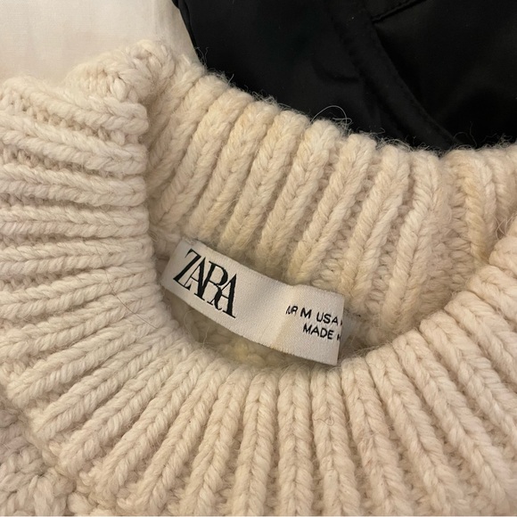 Zara Cable Knit Sweater - Picture 2 of 2
